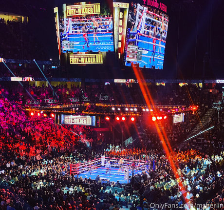 mzberlin sexy pornstar photos