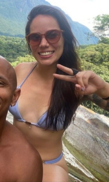 Fernanda Bommerich pornstar nice pic