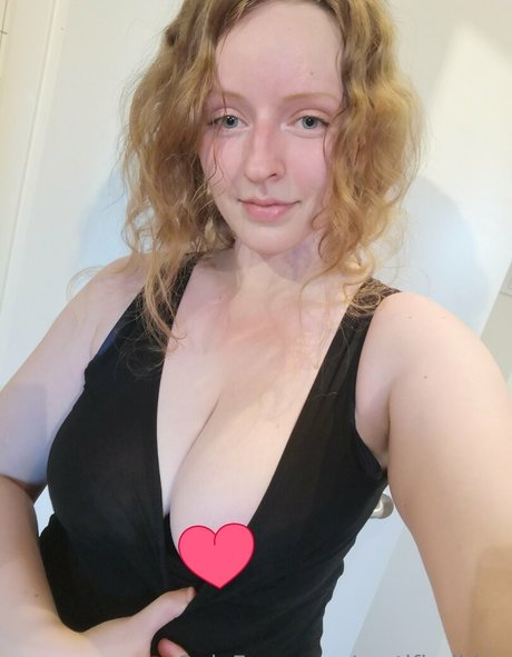 blonde milf big tits onlyfans free nude image