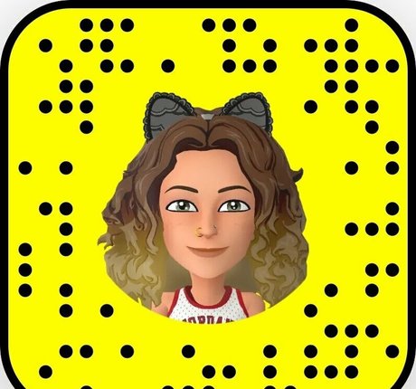 yummyliyahh art model archive