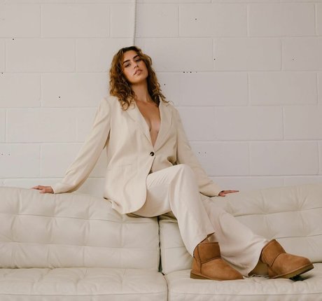 big areolas onlyfans erotic image