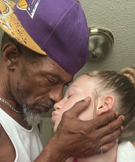 Unc Snowbunny star nudes pics