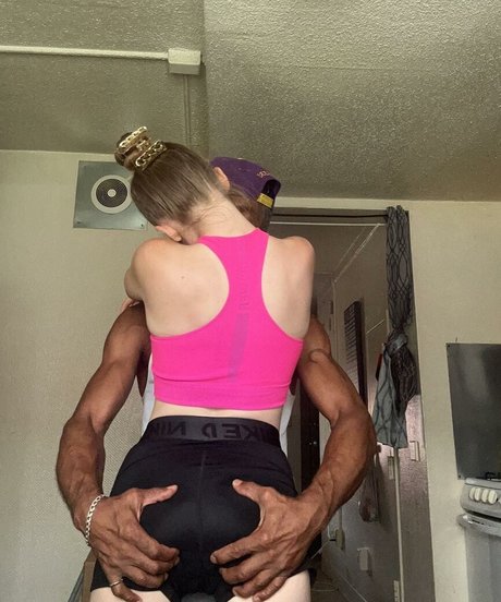 Unc Snowbunny pornstar pretty pics