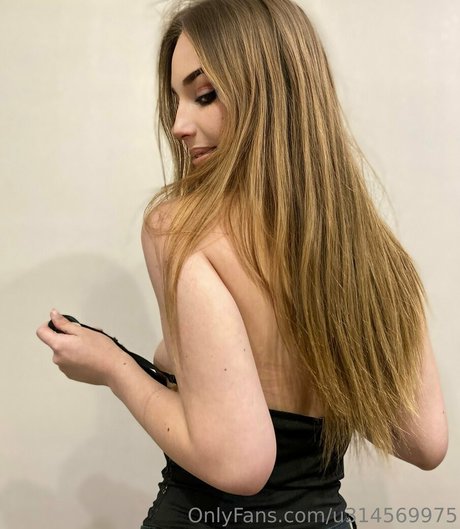 bikini fuck onlyfans beautiful naked images