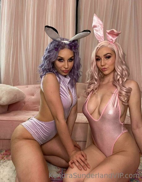 KendraSunderland nude pornstar pic