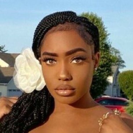 european onlyfans beautiful image