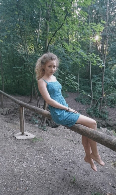 Maryjane Auryn model naked gallery