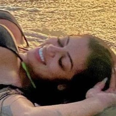 Stephanie Silveira naked star galleries