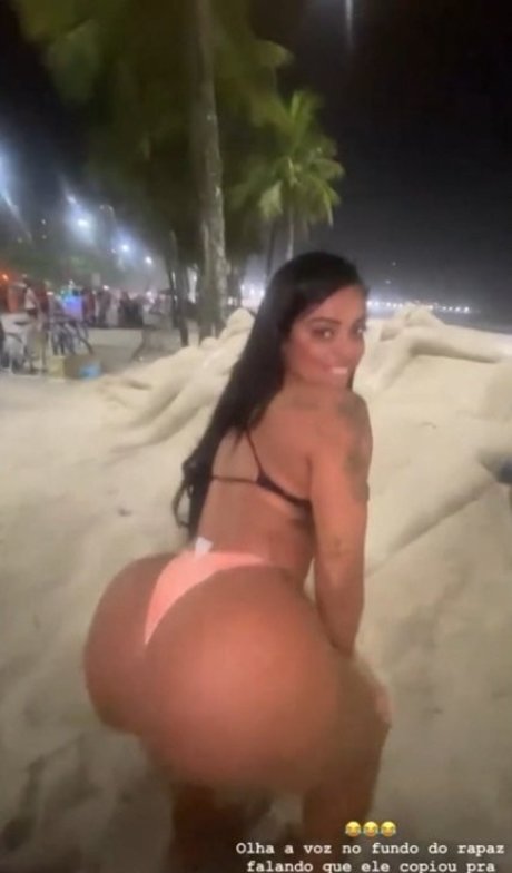 Stephanie Silveira sexy model pictures