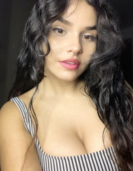 Robertinha beautiful actress photo