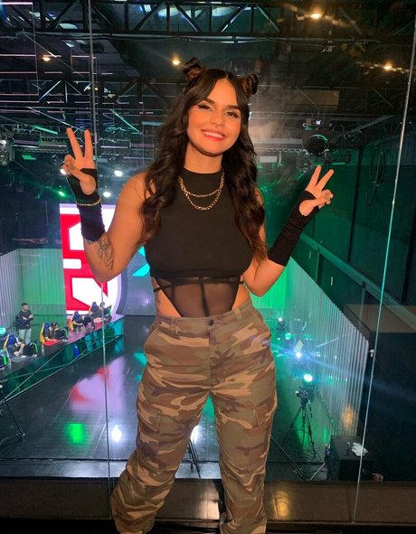 Robertinha model sexy archive