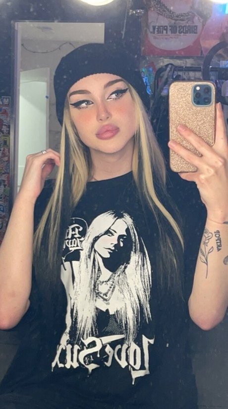 cutiepii33quinn model nude img