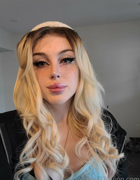 cutiepii33quinn model high quality photo