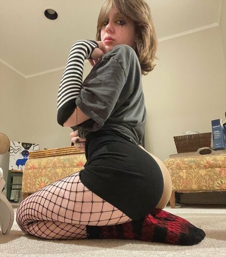 finnlewisxxx porn actress gallery