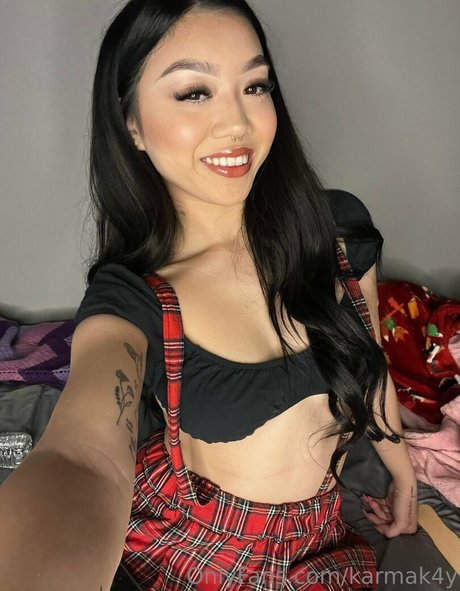 asian cheerleader onlyfans free photos