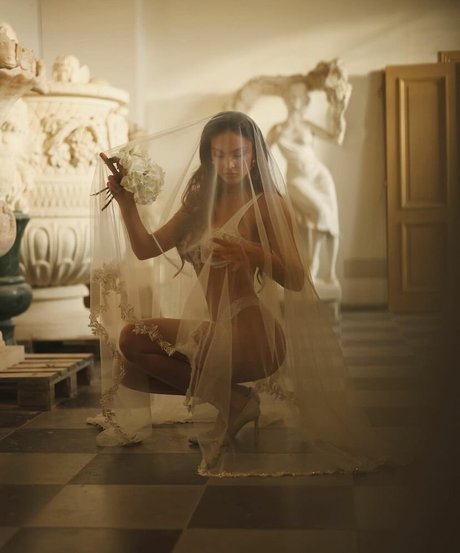 Oriola Marashi sex pornstar picture