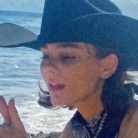 Bec Lauder model pornographic galleries