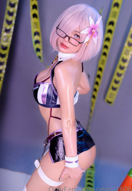 thick latina milf onlyfans porn image