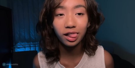 Moon Blitz Asmr model nice galleries