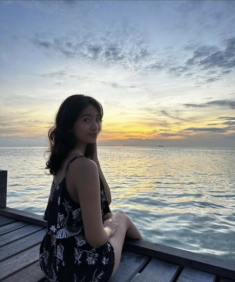 Moon Blitz Asmr pornstar high quality picture