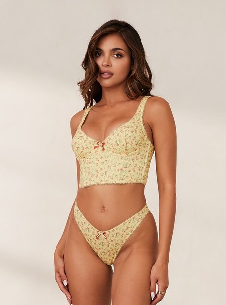 Leidy Amelia pornstar erotic gallery