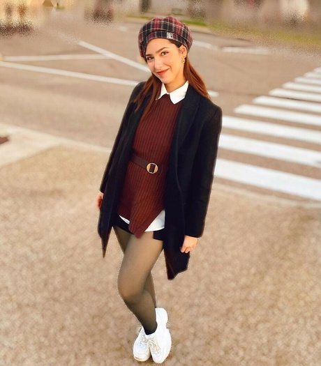 ASMR Glow pornographic model gallery