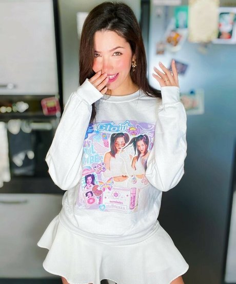 ASMR Glow high quality actress img