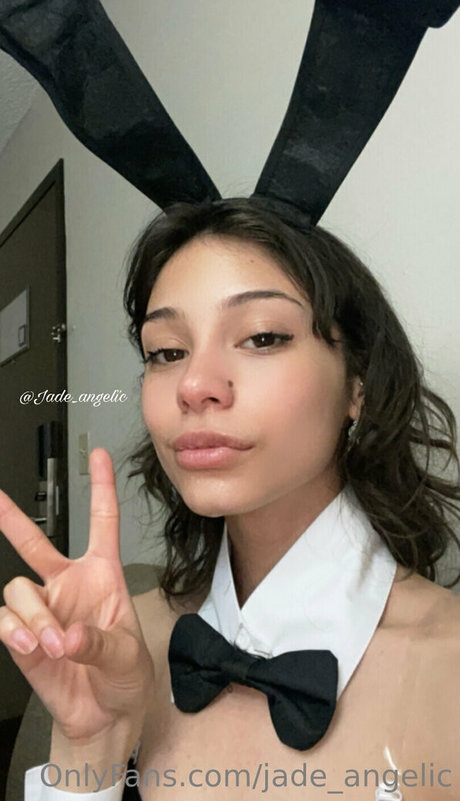 blonde milf big tits onlyfans sexy naked archive