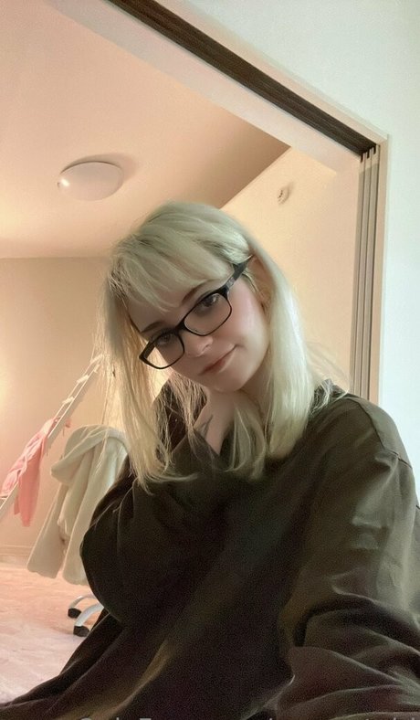 eurocatgirl model best pictures