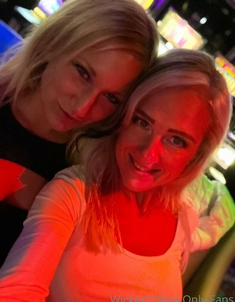 wicked olivia_ pornstar top archive