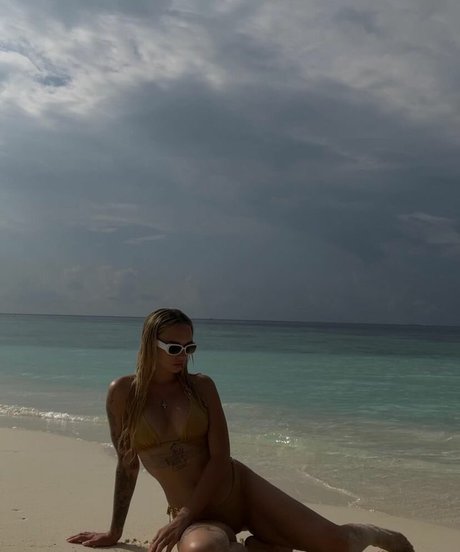 Diana Shurygina art actress archive