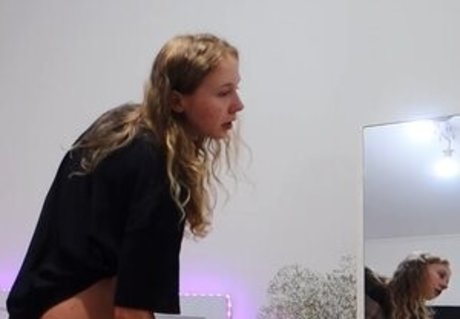 Mary Lvk pornstar erotic gallery