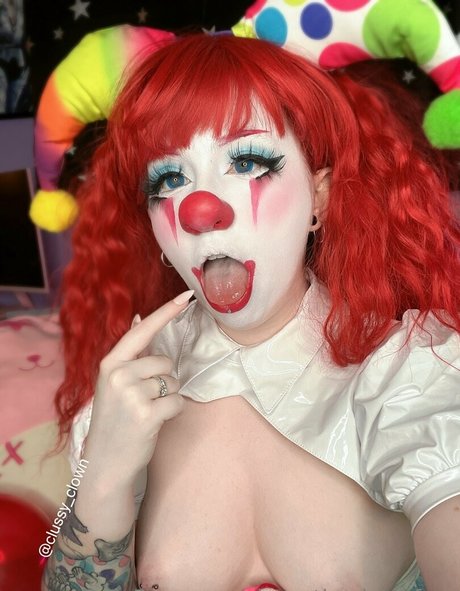clussytheclownfree nice pornstar picture
