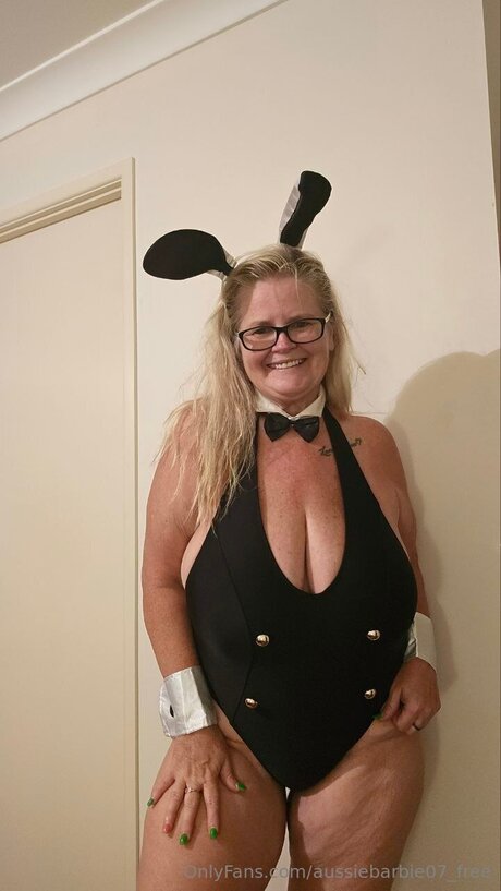 aussiebarbie07 free art actress picture