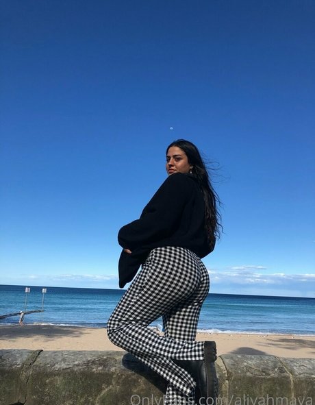 aliyahmaya exclusive star image