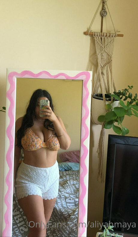 aliyahmaya pornstar nice pictures