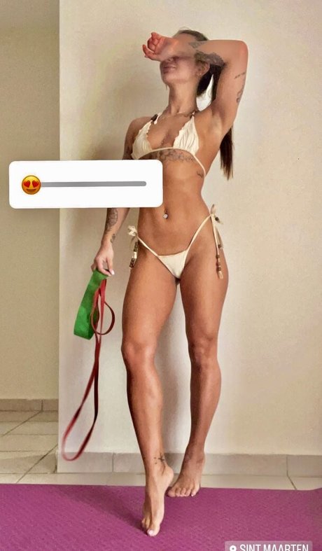 latex onlyfans free gallery