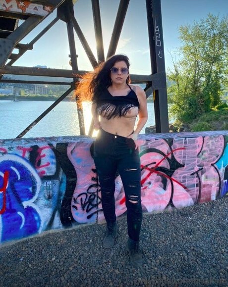 Bria And Chrissy nudes star picture