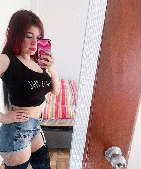 iamanothergirl nude actress pic