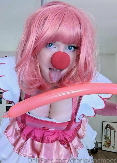 charleyshemoos model adult pictures