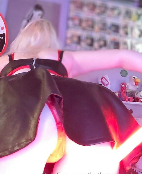 bethanycosplay nice model picture