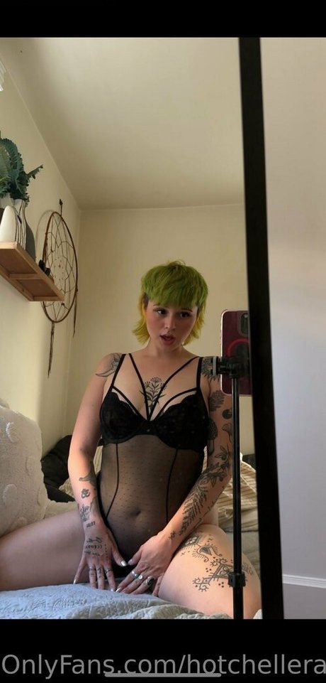 blonde tits onlyfans top image