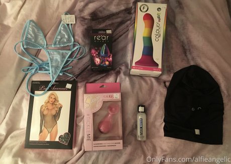 blowjob brunette onlyfans erotic archive