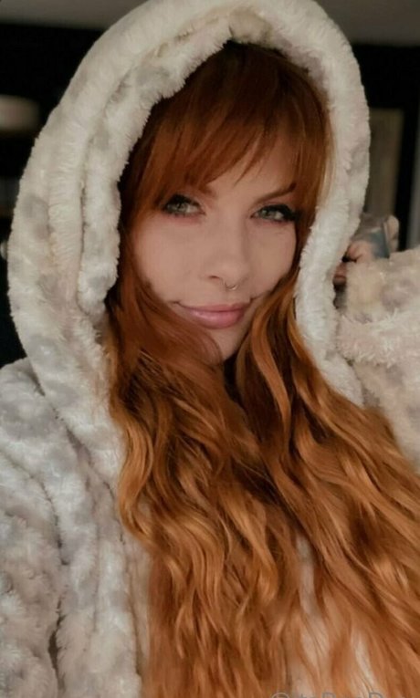 itsbeaduxfree model high quality photos