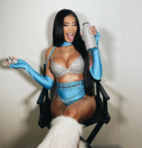 Pocah exclusive pornstar photo