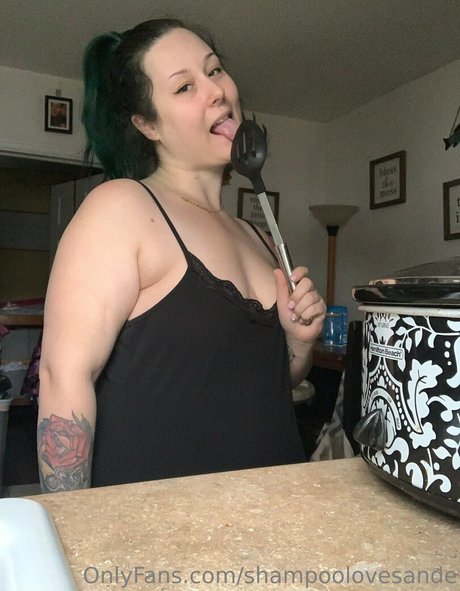 shampoolovesande adult model photos
