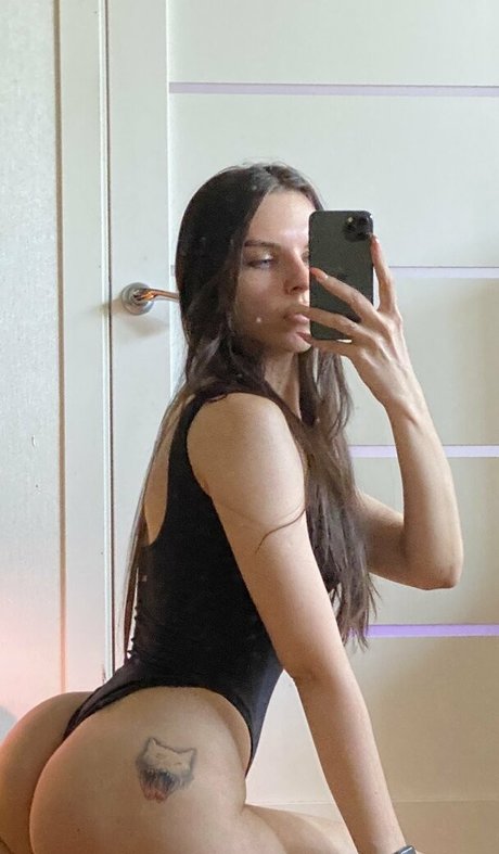 blonde wife onlyfans sexy nude photos