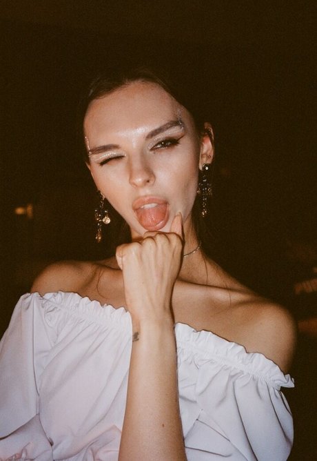 Vika Mednis sex star picture