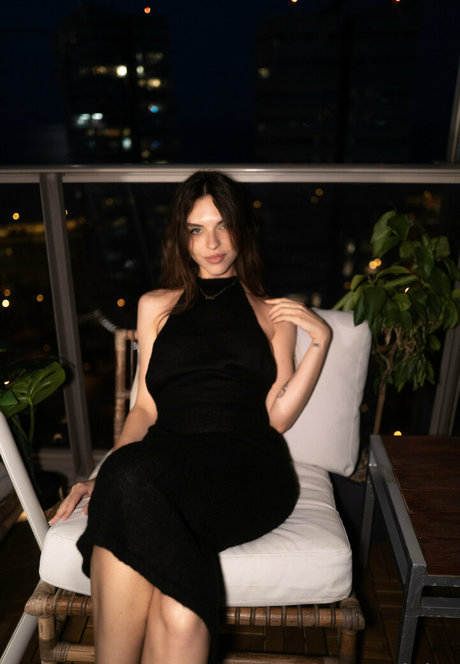 Vika Mednis top pornstar pics