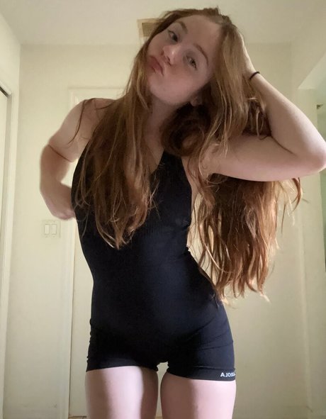 Thqtty sex star photos